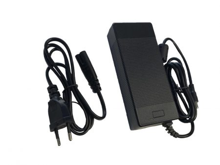 Cargador 42V 2A DC5521 (Batería 36V)